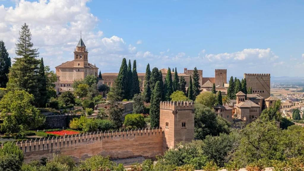 Вид на Гранаду