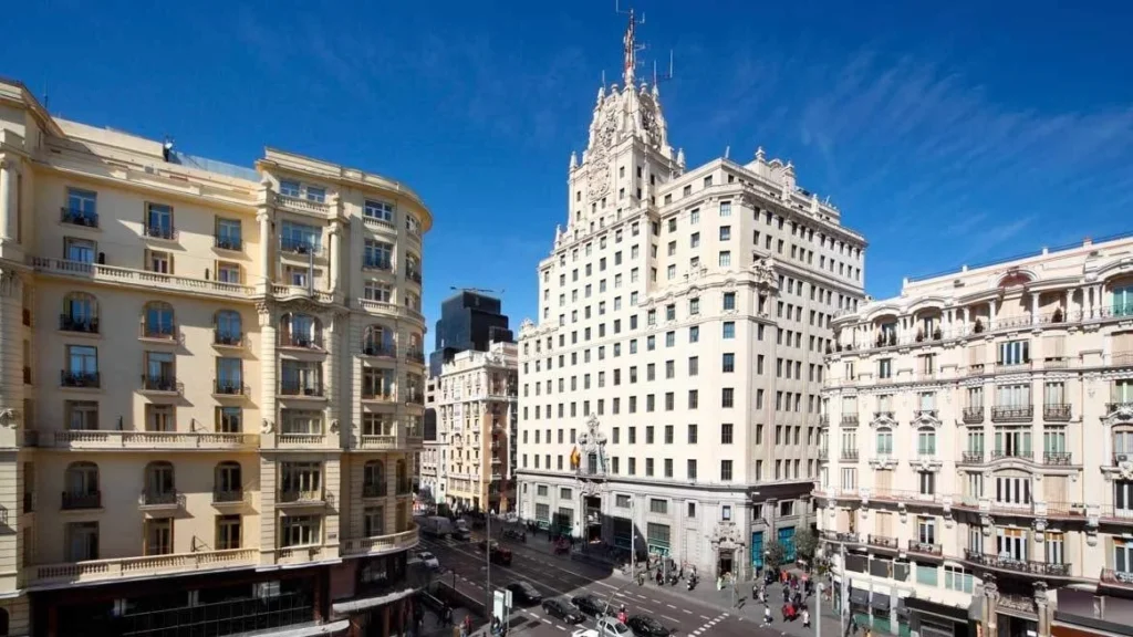 Здание Telefonica на Гран-Виа, Мадрид