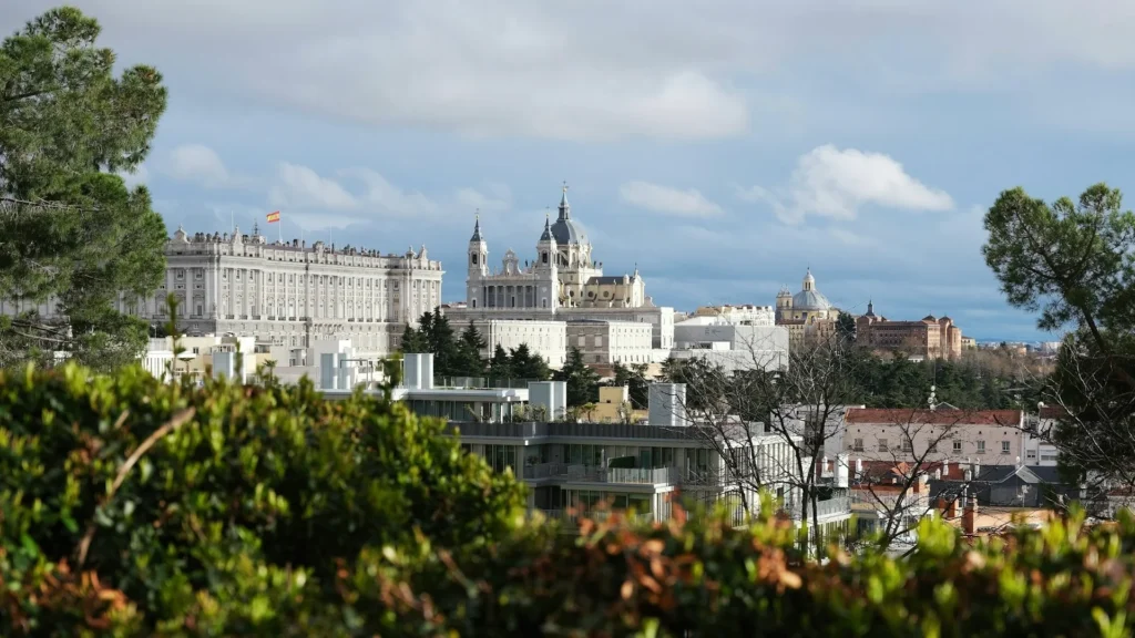 Королевский дворец Испании в Мадриде