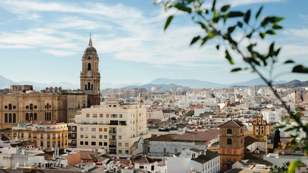 Вид на старый город Малаги